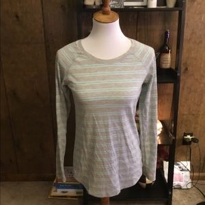 Long sleeve tee shirt with stripes